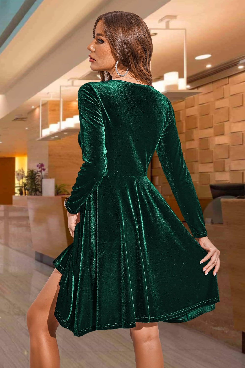Sophisticated Dress with a Clean Classic Look