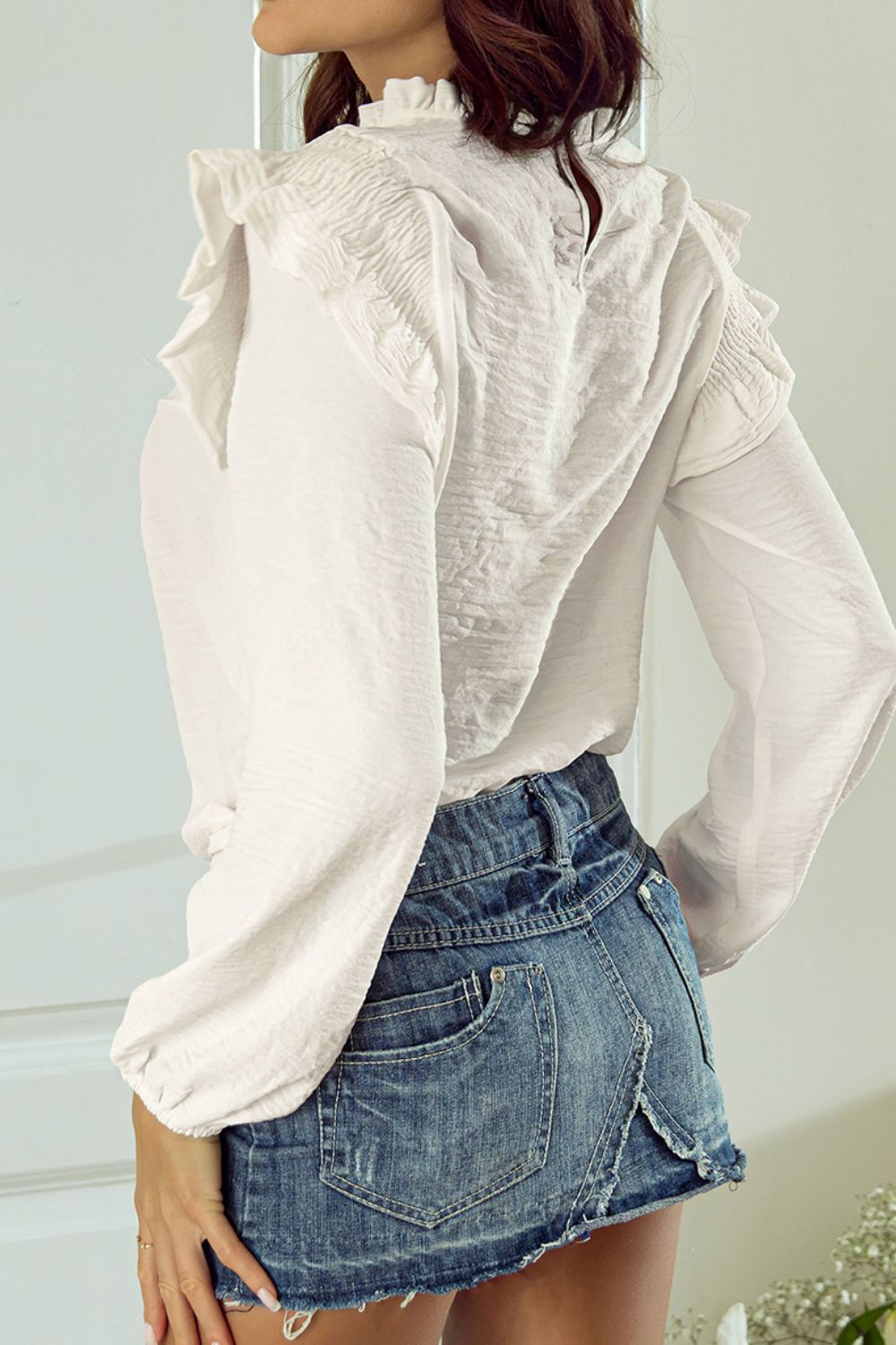 Sophisticated Blouse with a Clean Classic Look