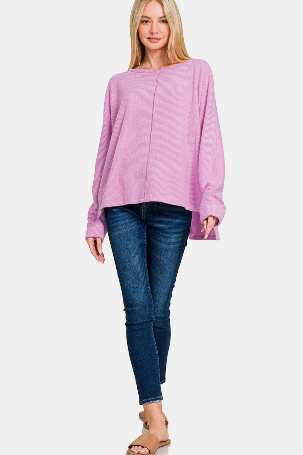 Well Tailored T-Shirt with a Graceful Silhouette