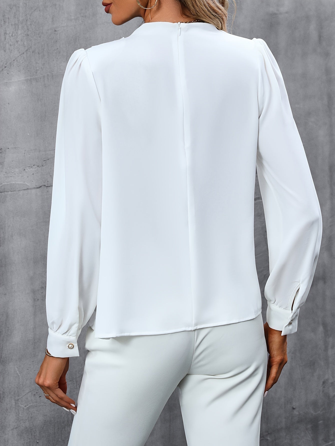 Polished Blouse with an Effortless Classic Look