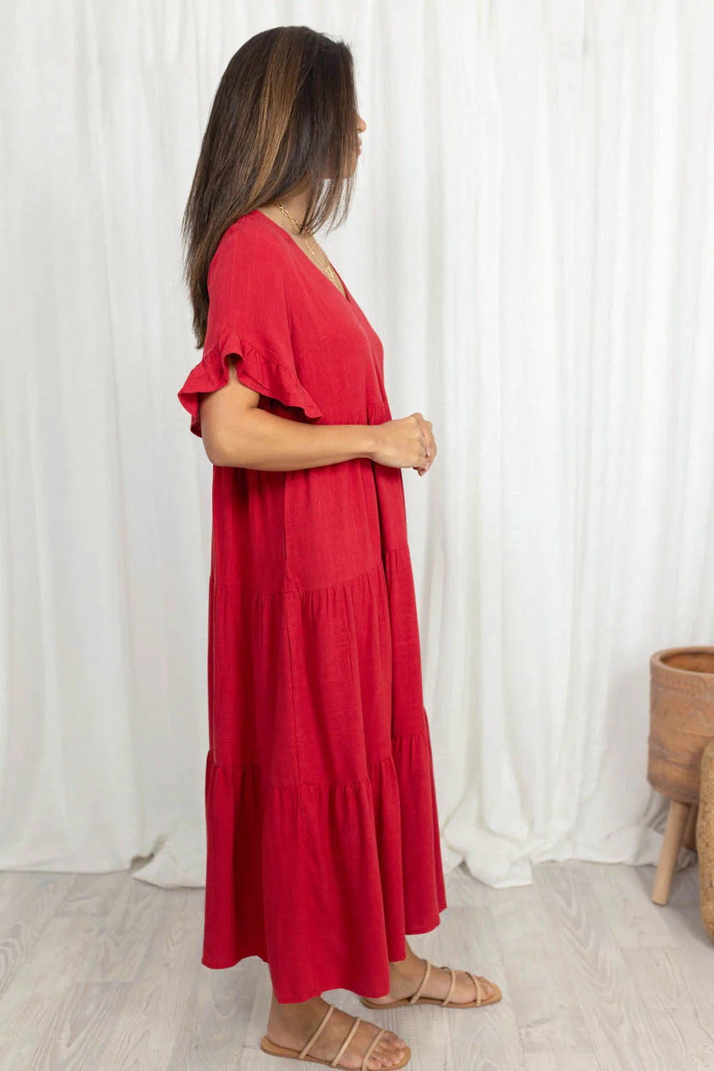 Beautifully Crafted Dress in a Classic Style