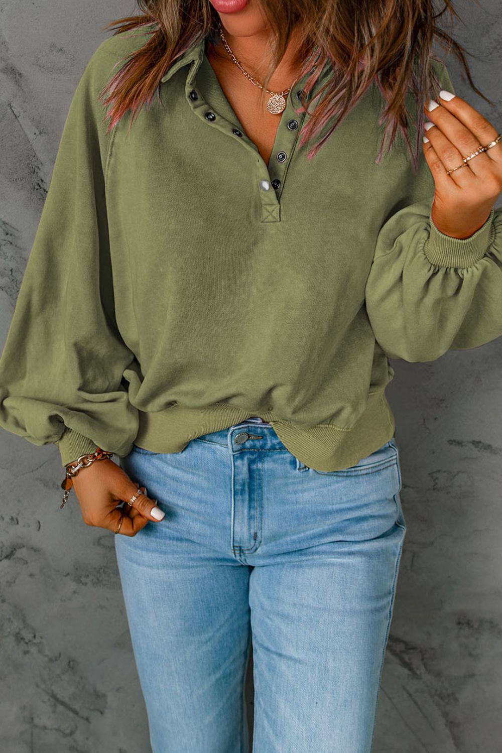 Elegantly Styled Shirt for Everyday Wear