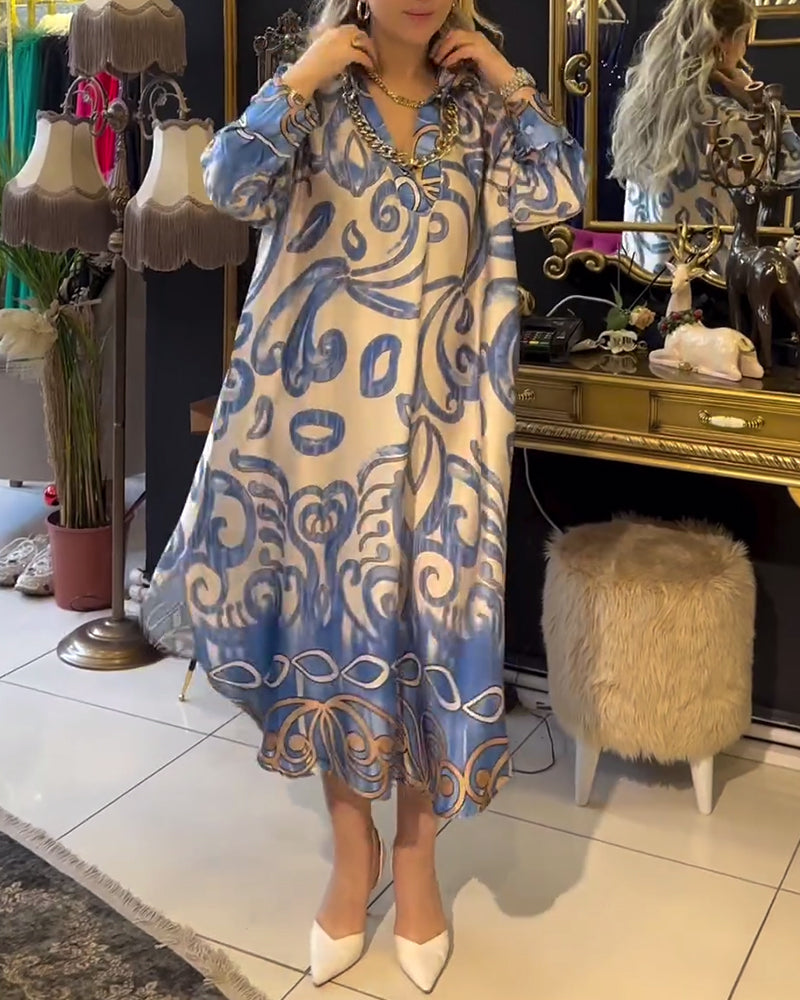 Classic Vintage Dress with a Flattering Fit