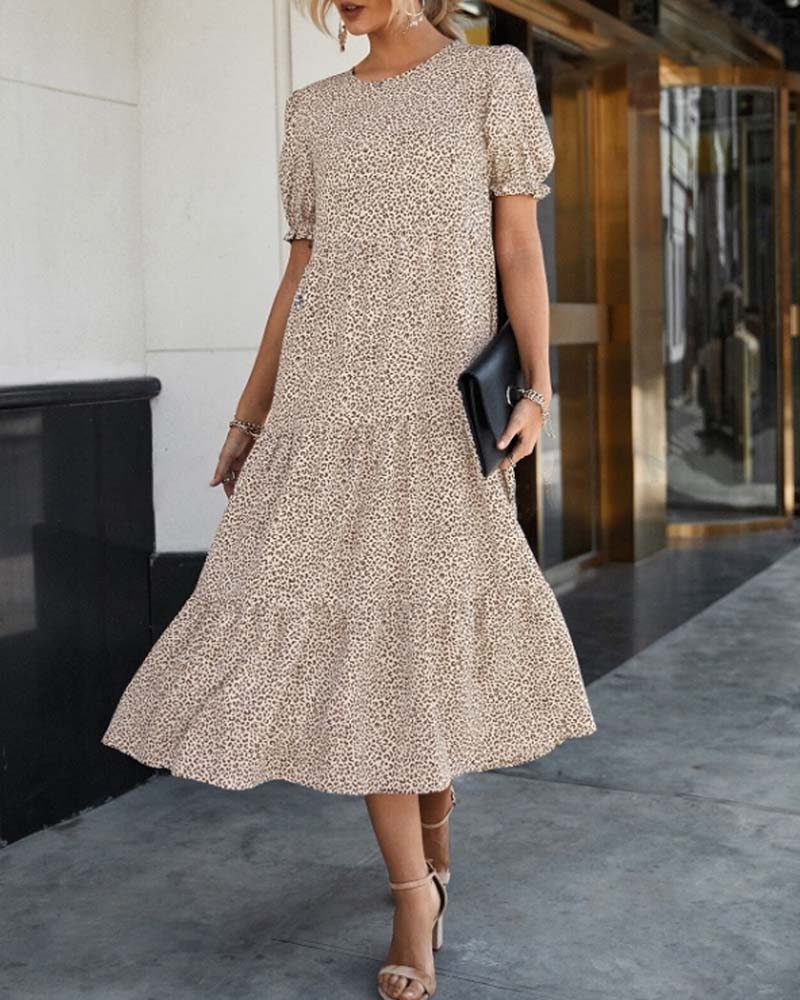 A Vintage Style Dress with Delicate Timeless Details
