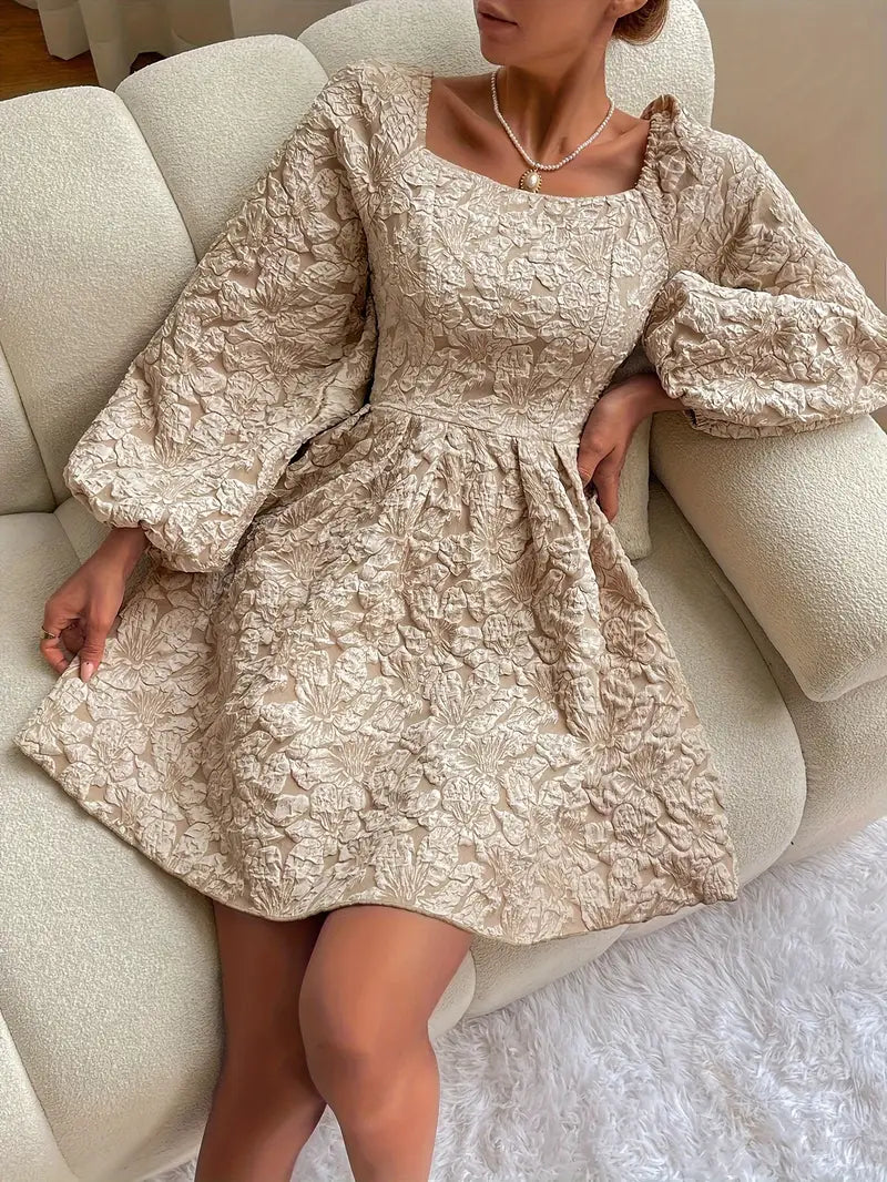 Sophisticated Dress with a Clean Classic Look