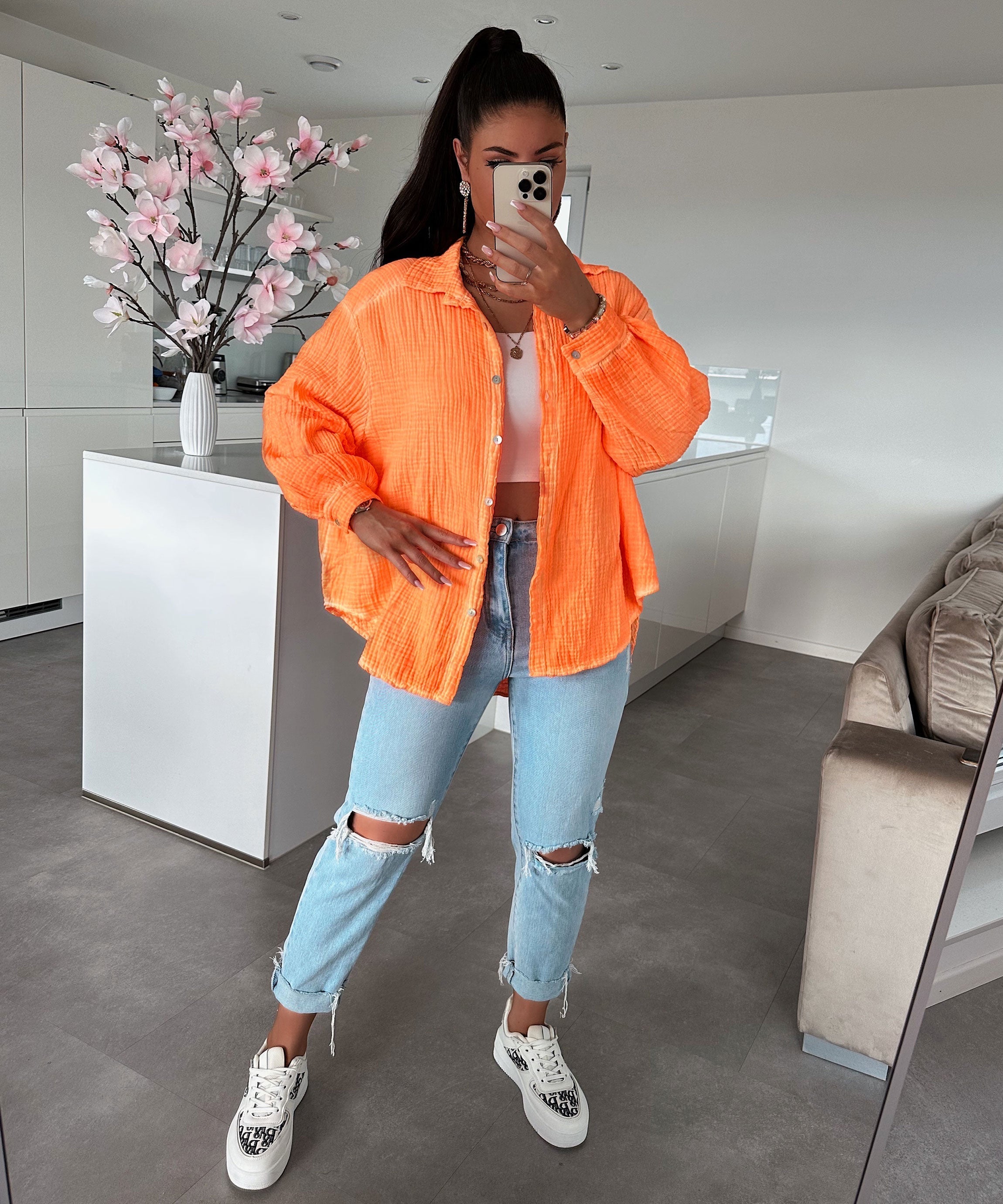 Polished Blouse with an Effortless Classic Look