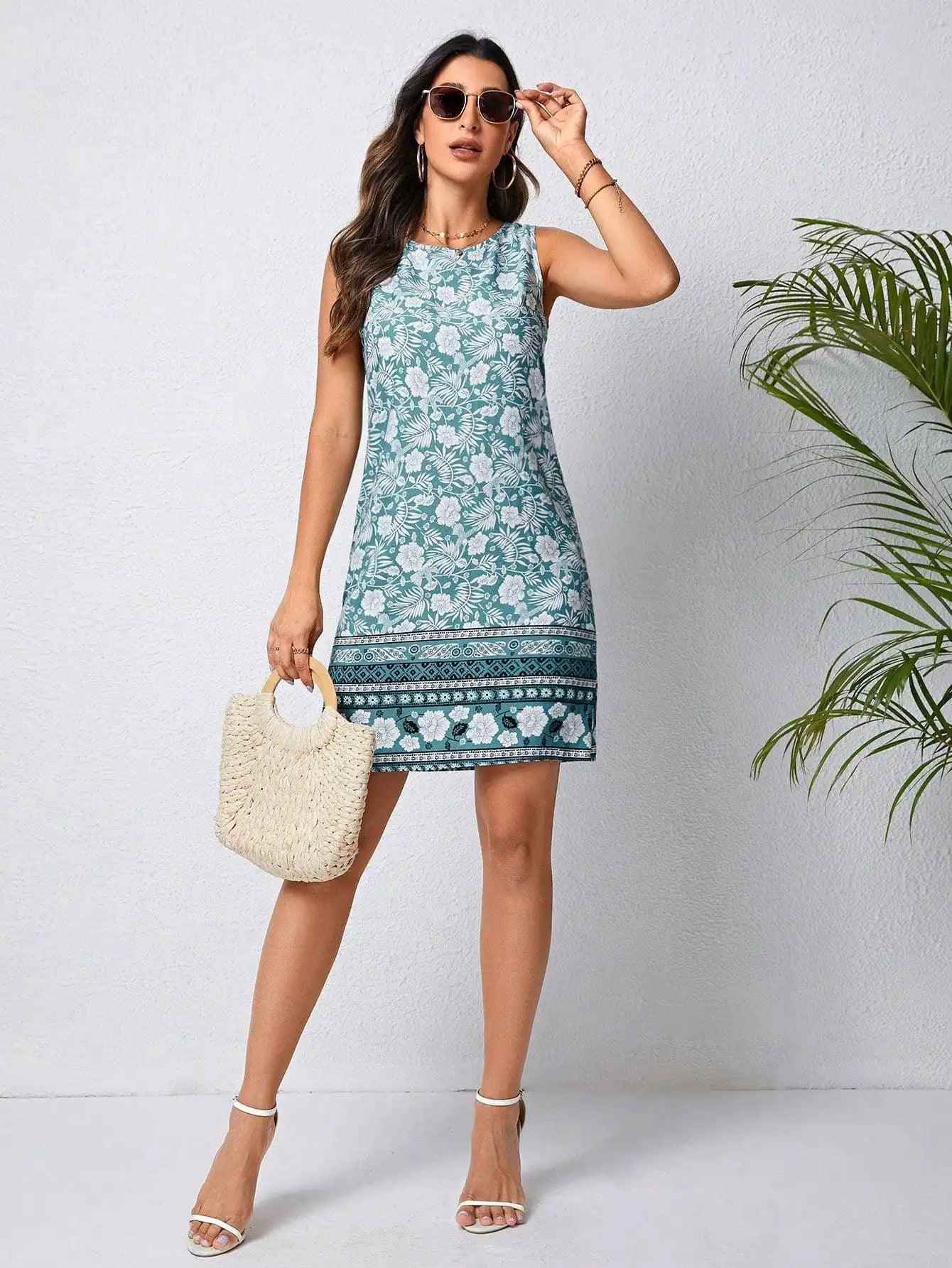 Beautifully Crafted Dress in a Classic Style