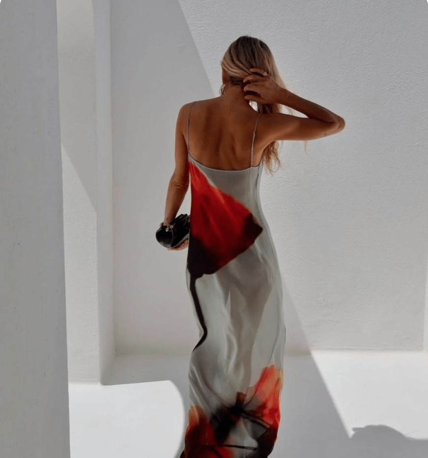 Sophisticated Dress with a Clean Classic Look