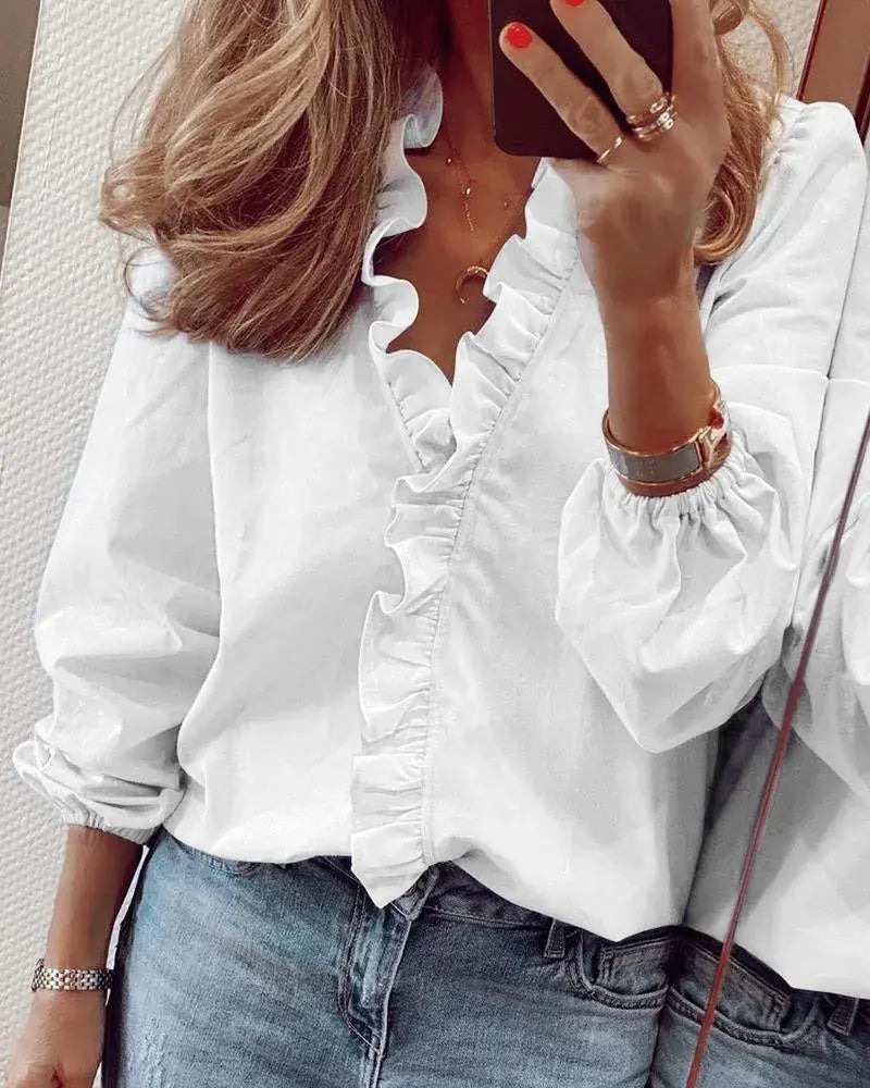 Beautifully Finished Shirt in a Timeless Design