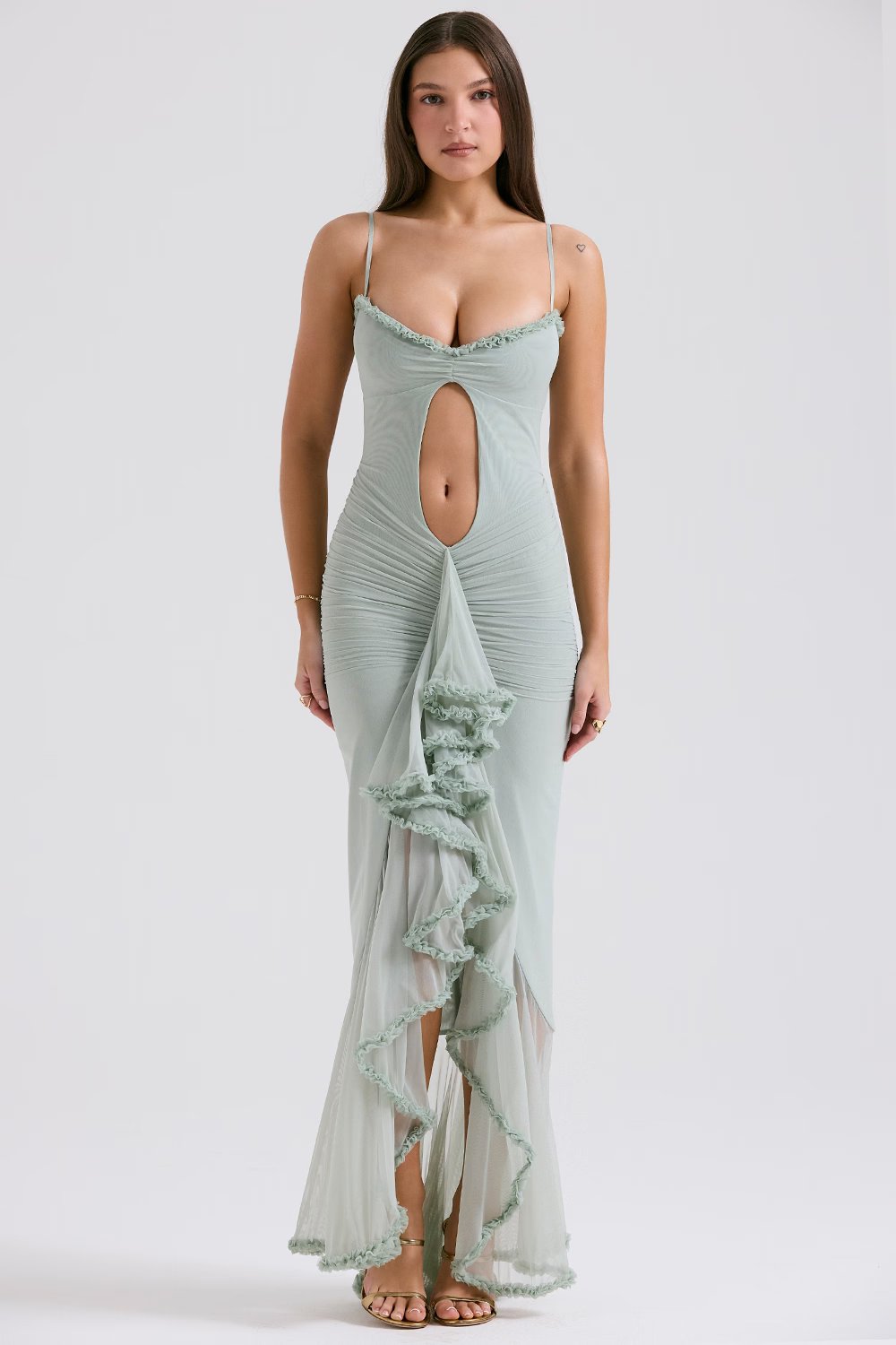 Beautifully Crafted Dress in a Classic Style