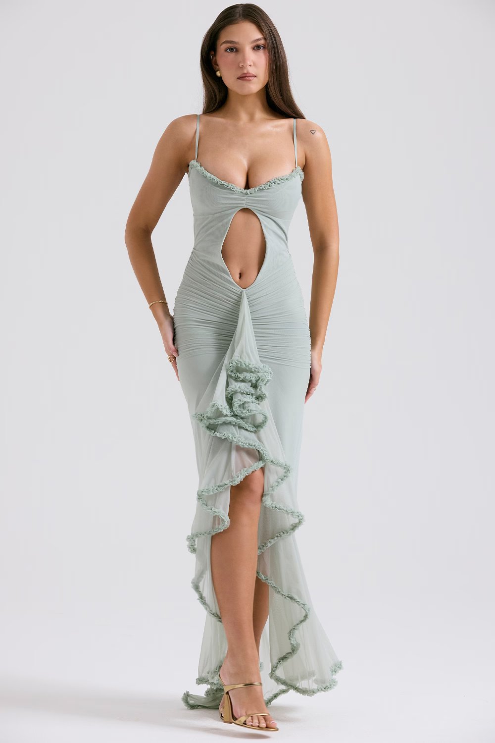 Beautifully Crafted Dress in a Classic Style