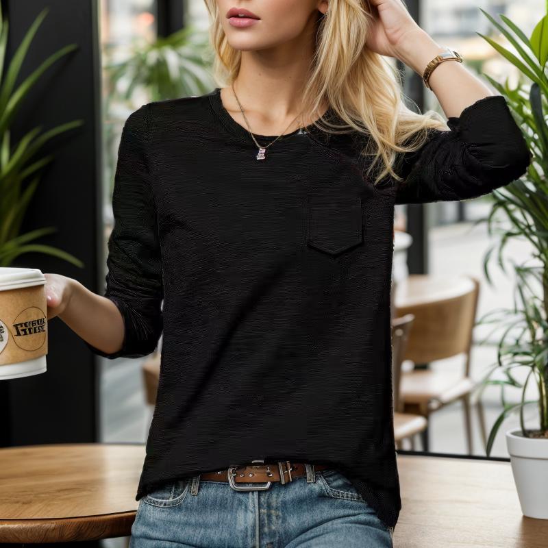Classic Vintage Shirt with a Flattering Fit