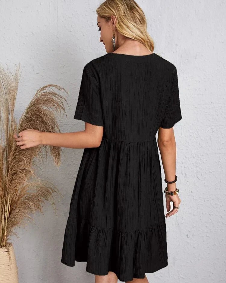 Polished Dress with an Effortless Classic Look