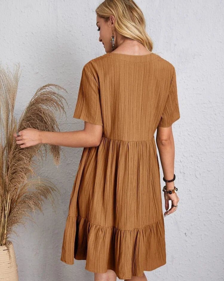 Polished Dress with an Effortless Classic Look