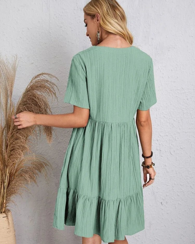 Polished Dress with an Effortless Classic Look
