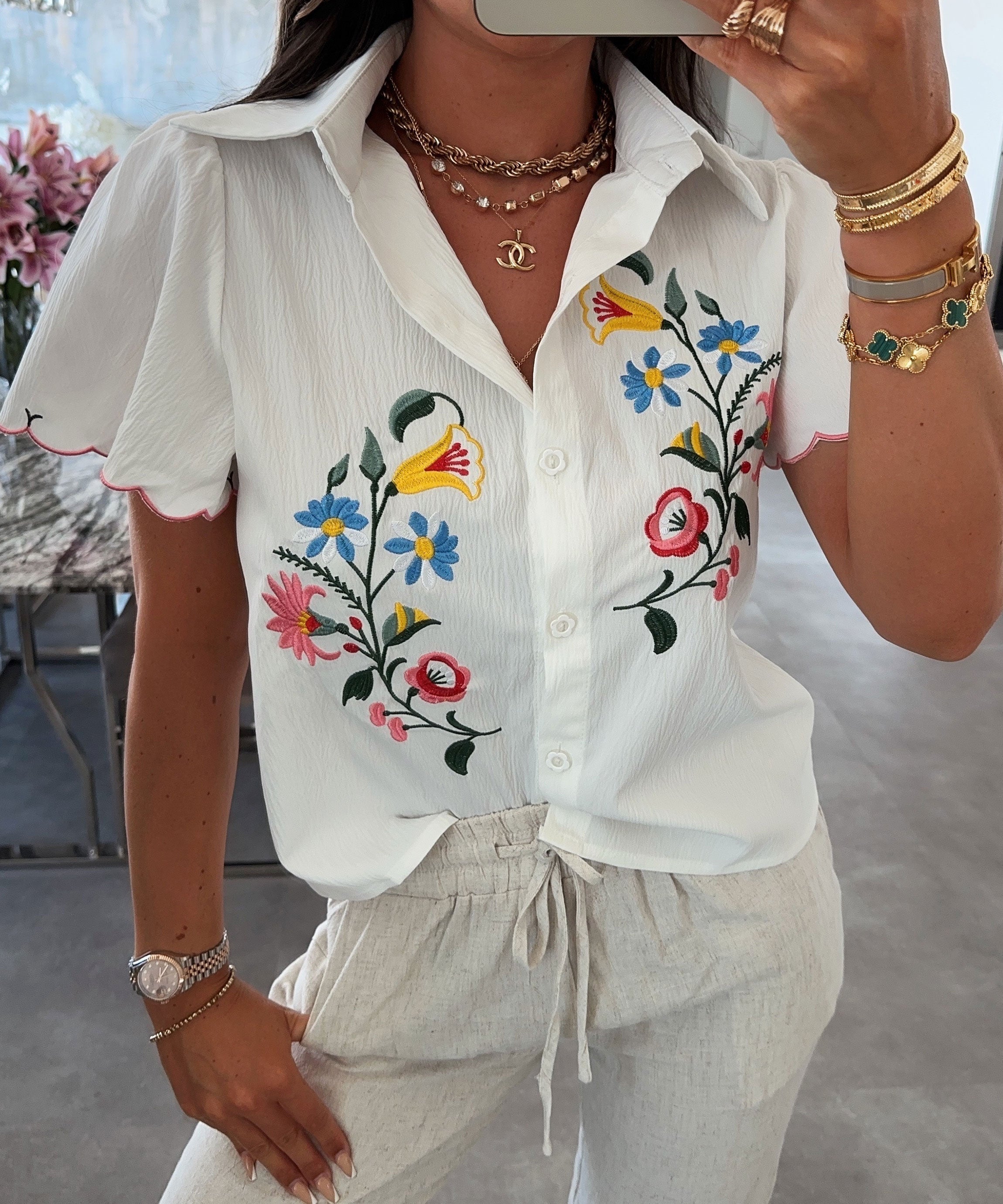 Gracefully Styled Blouse for Any Occasion