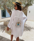 Classic Vintage Blouse with a Flattering Fit