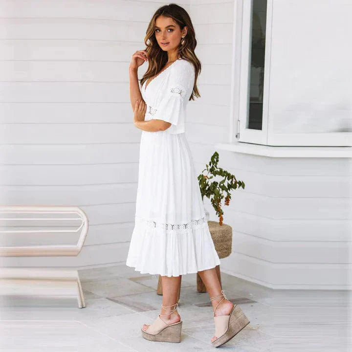 Beautifully Crafted Dress in a Classic Style
