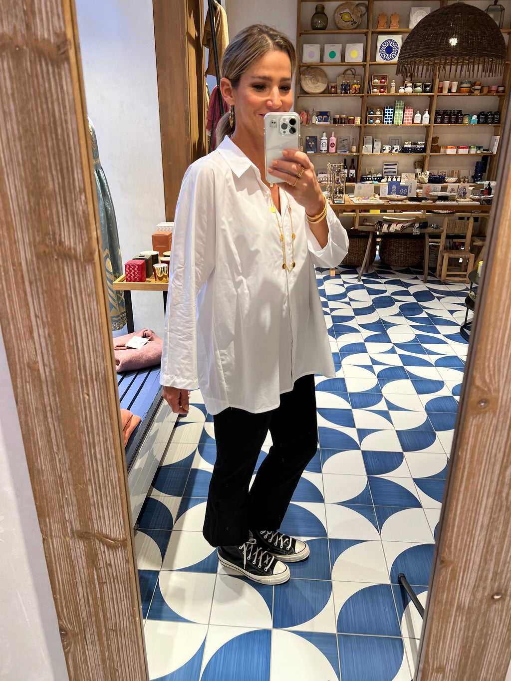 Beautifully Finished Blouse in a Timeless Design
