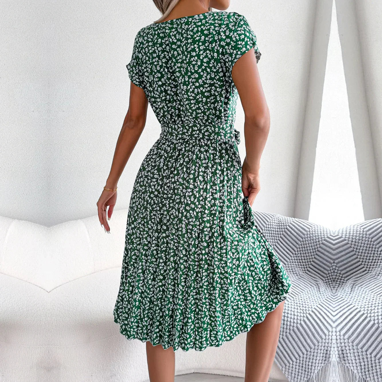 Sophisticated Dress with a Clean Classic Look