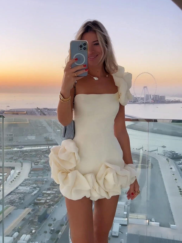 Gracefully Styled Dress for Any Occasion