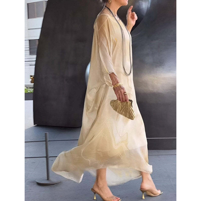 Classic Vintage & Enduringly Stylish Dress