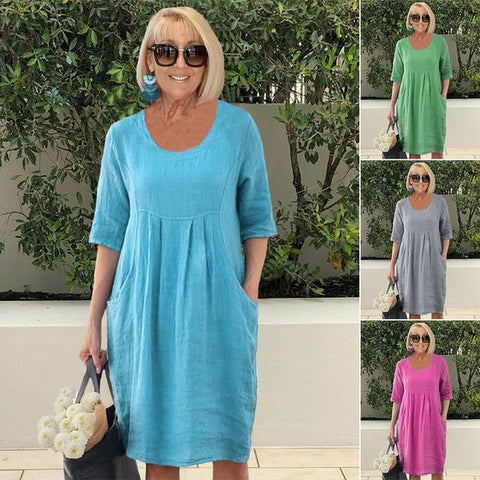 Beautifully Finished Dress in a Timeless Design