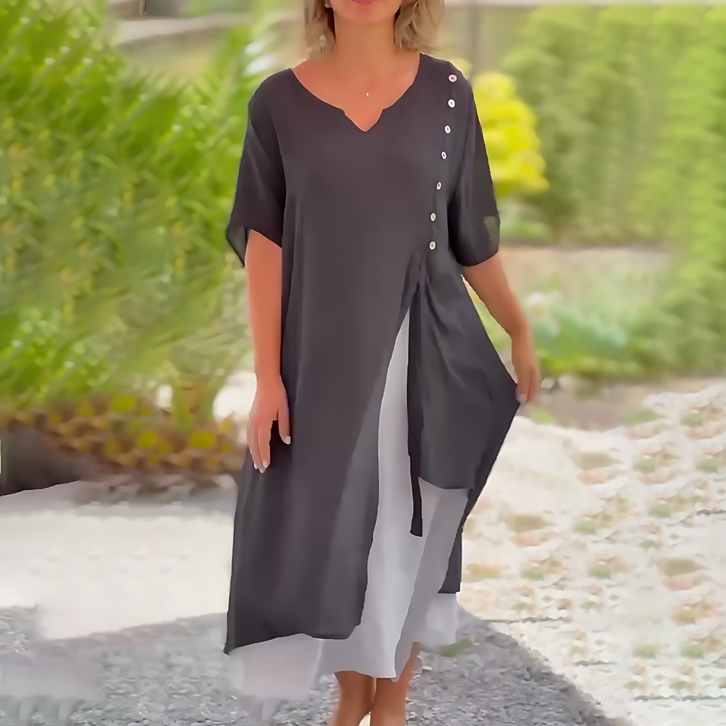 Beautifully Crafted Dress in a Classic Style