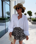 Classic Vintage Blouse with a Flattering Fit