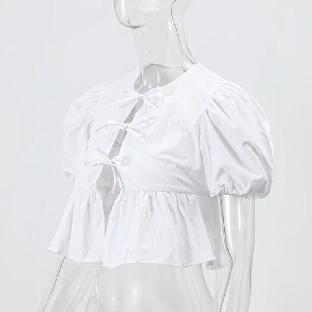 Sophisticated Blouse with a Clean Classic Look