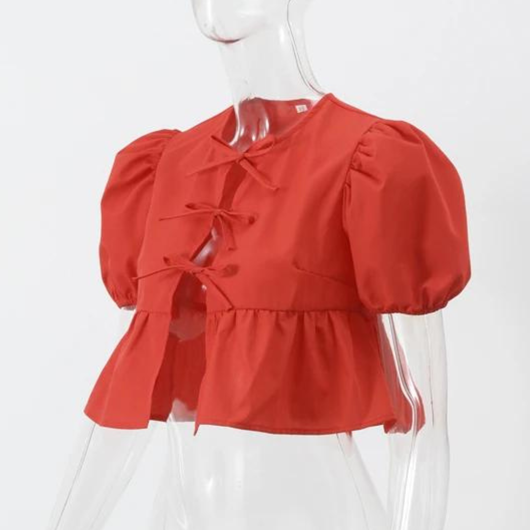 Sophisticated Blouse with a Clean Classic Look