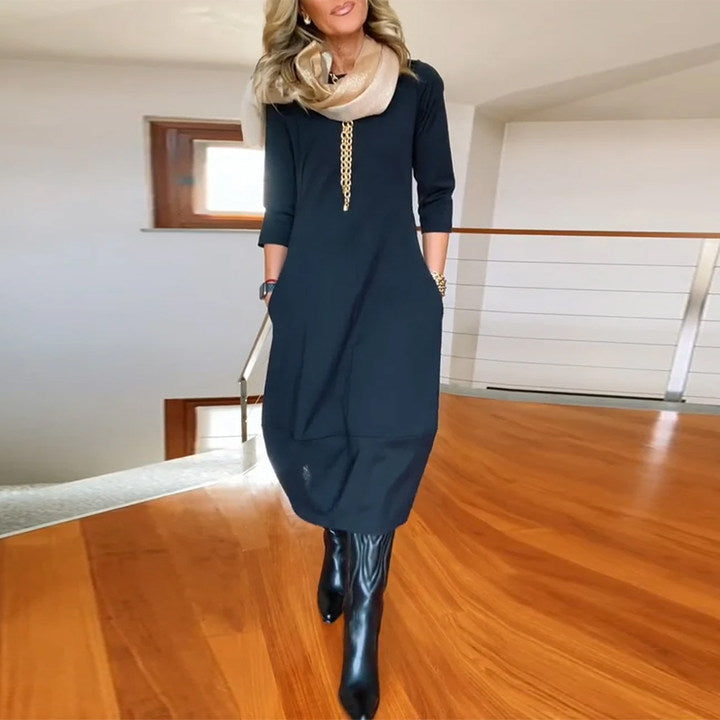 Classic Vintage & Enduringly Stylish Dress