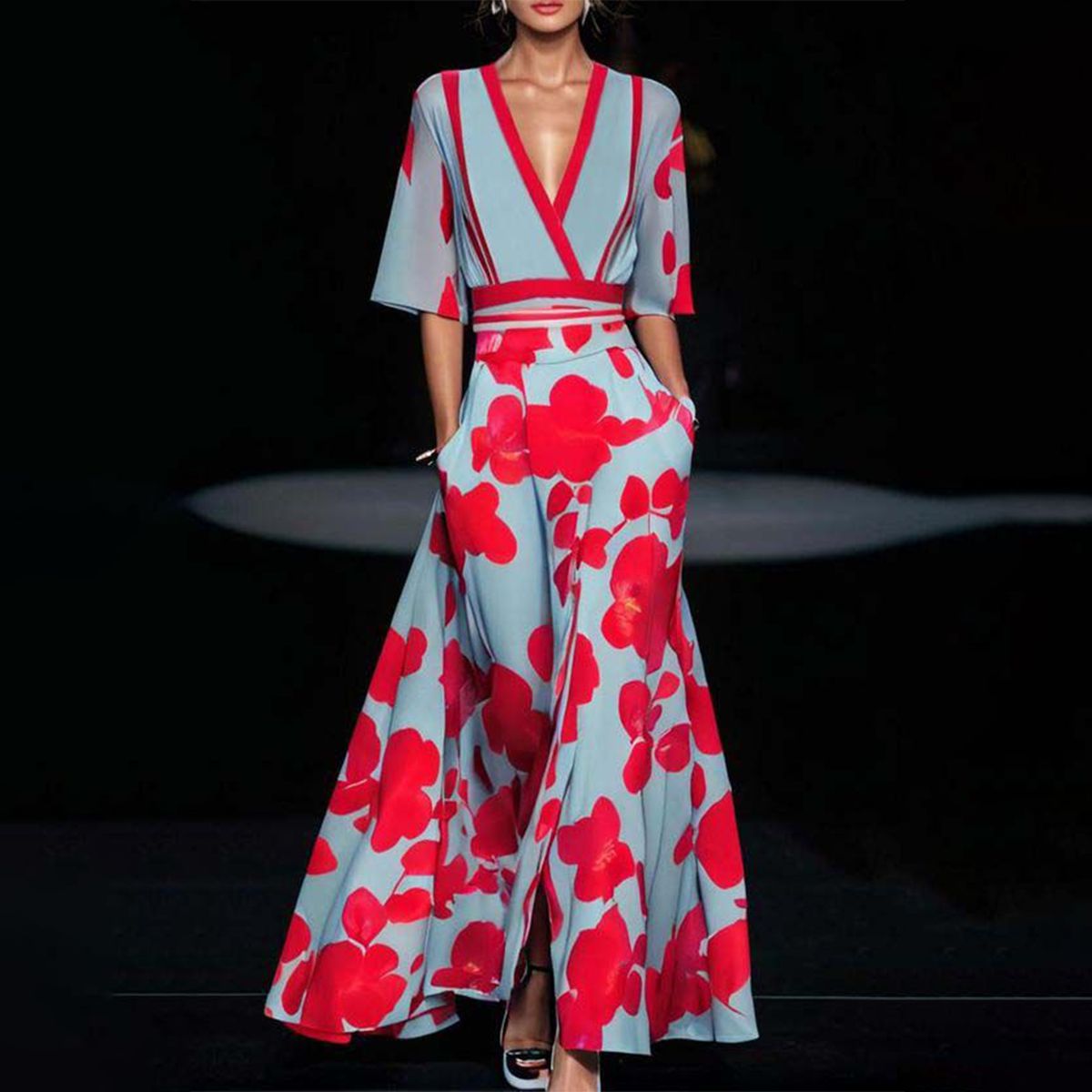 Well Tailored Dress with a Graceful Silhouette