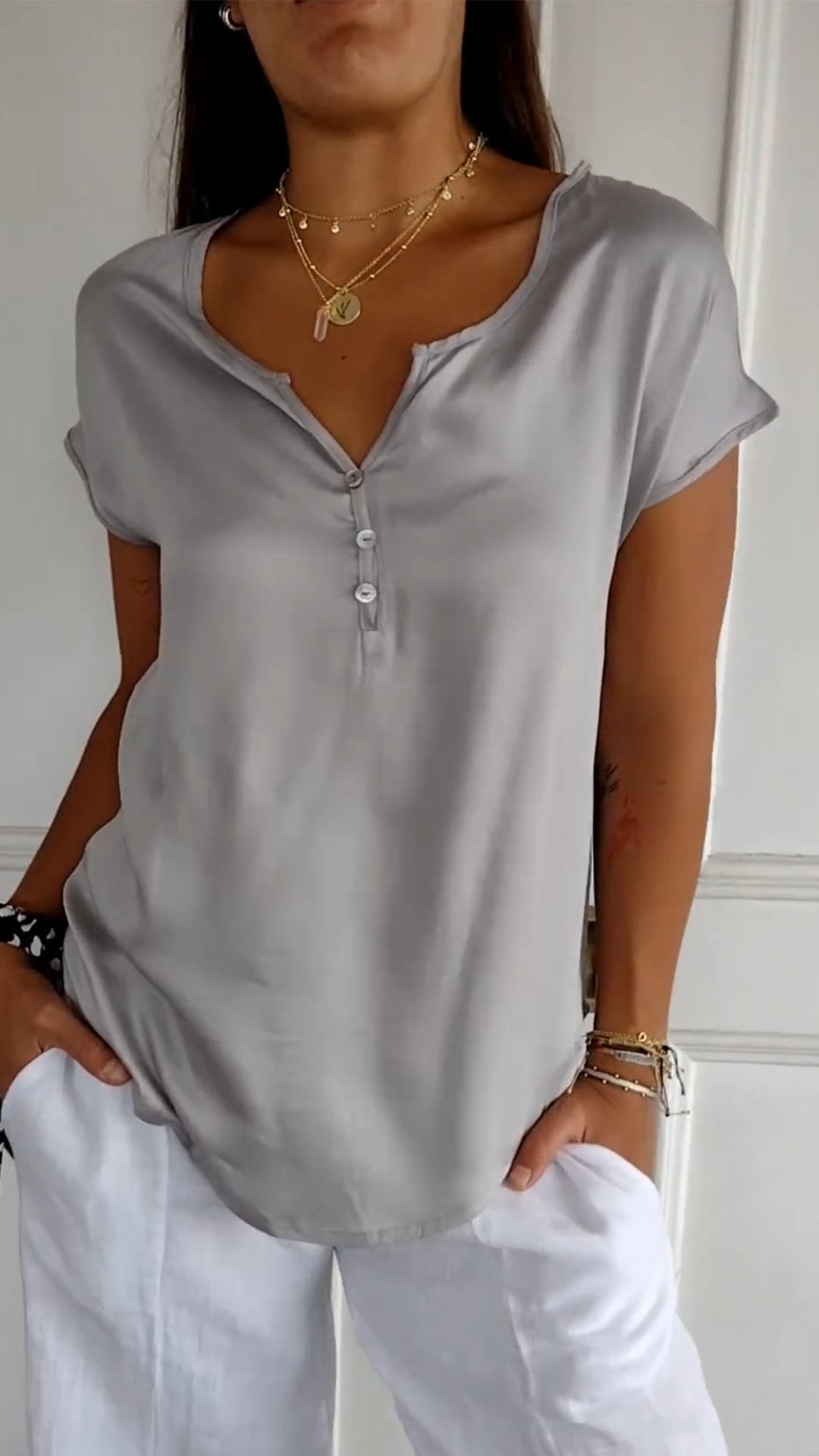 Elegantly Styled T-Shirt for Everyday Wear