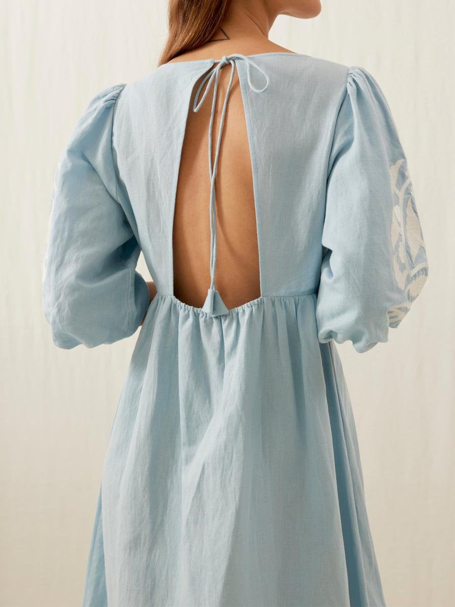 A Vintage Style Dress with Delicate Timeless Details