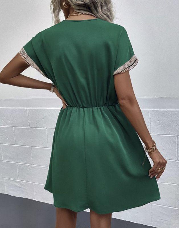 Polished Dress with an Effortless Classic Look