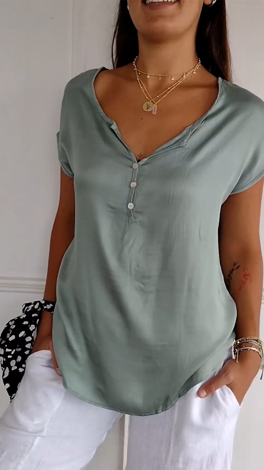Elegantly Styled T-Shirt for Everyday Wear