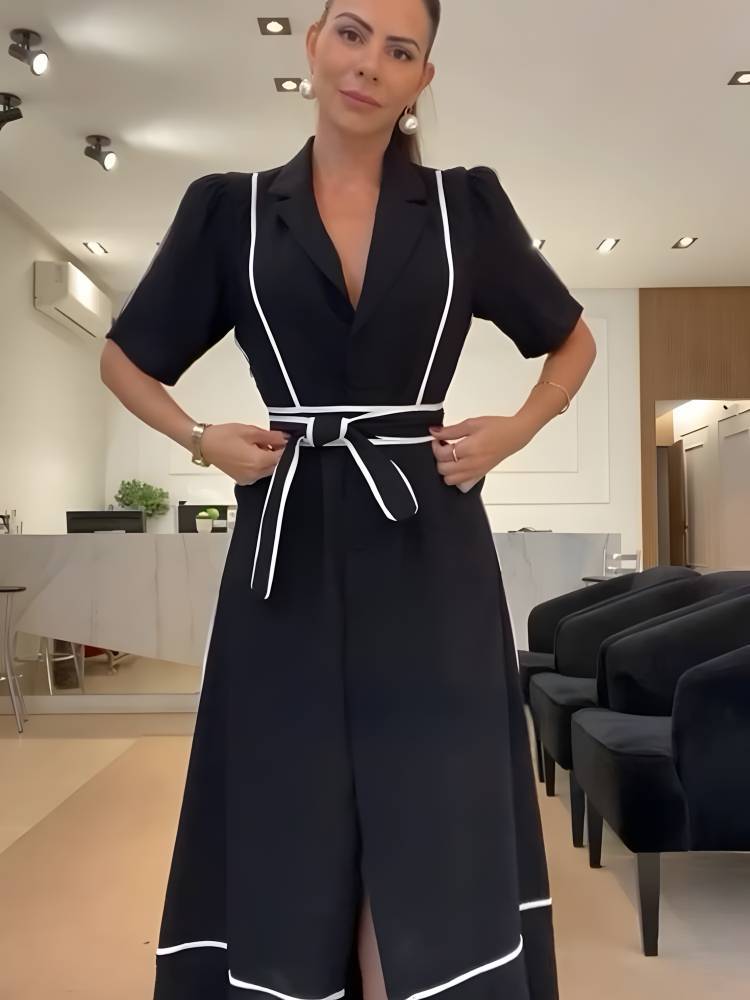 Beautifully Finished Dress in a Timeless Design