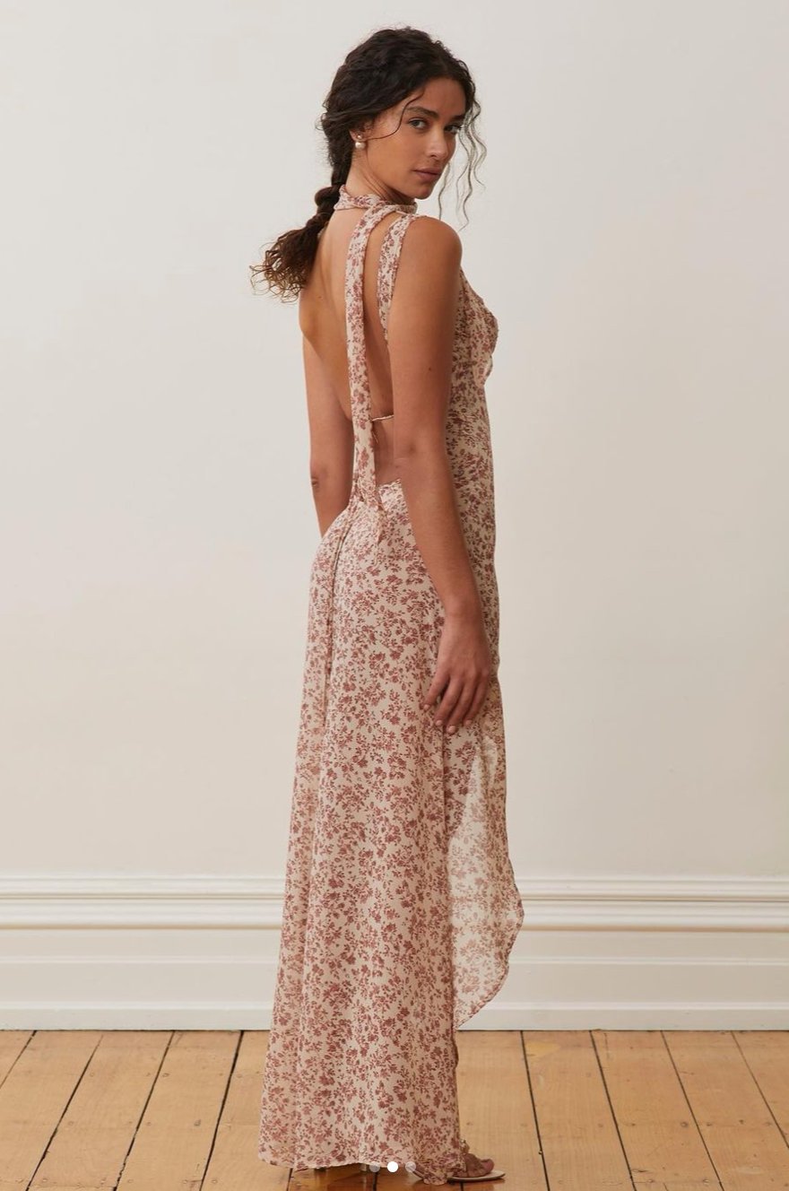 Classic Vintage & Enduringly Stylish Dress