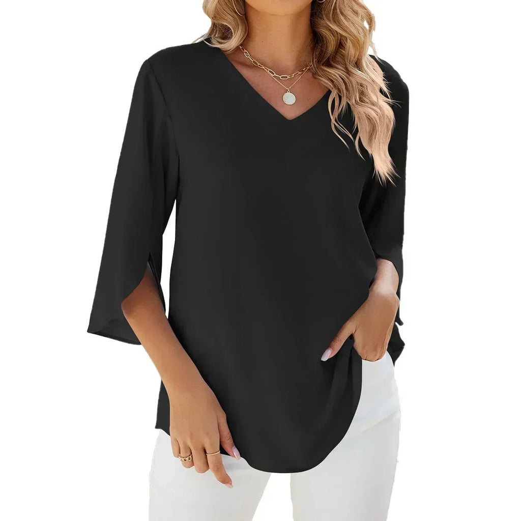 Beautifully Finished Blouse in a Timeless Design
