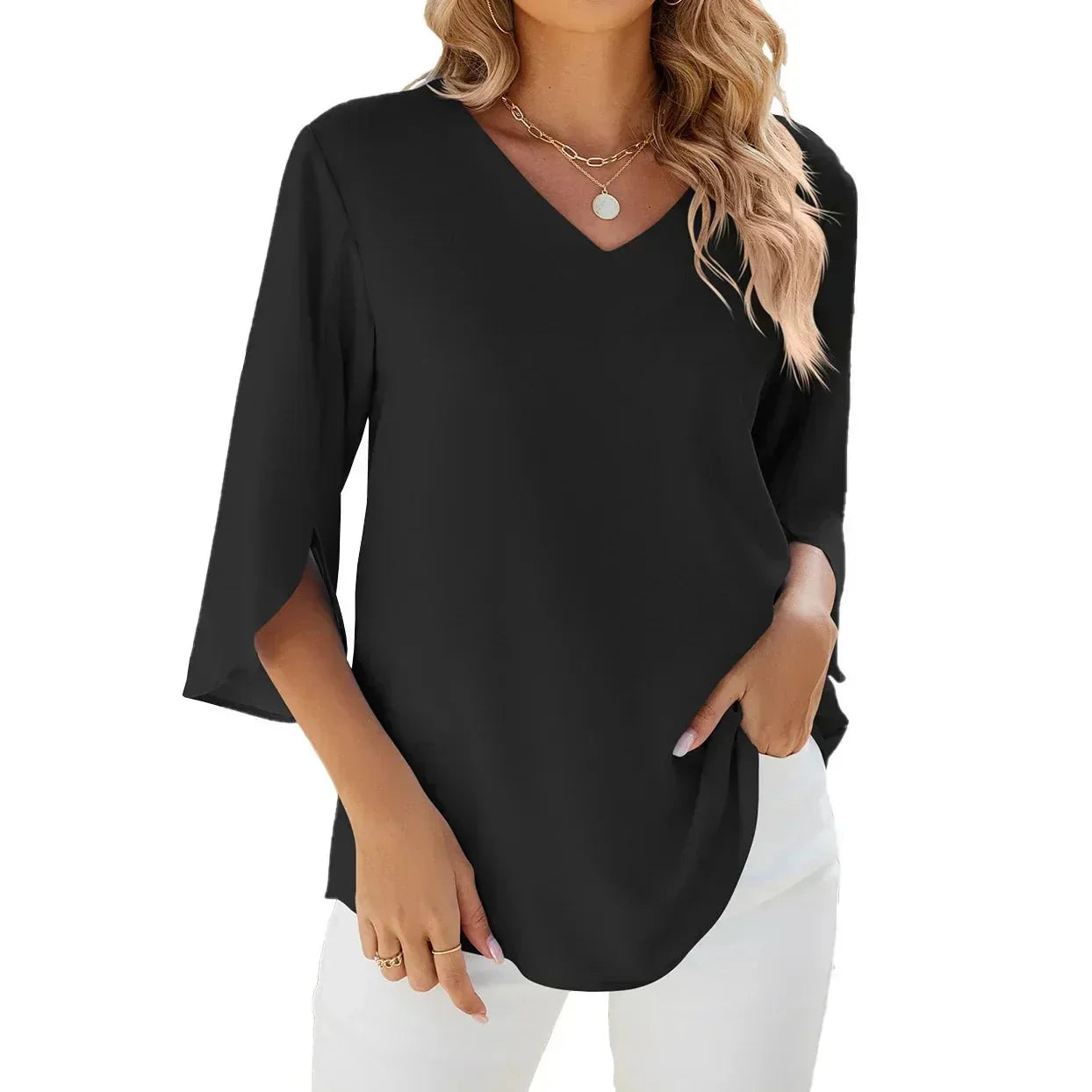 Beautifully Finished Blouse in a Timeless Design