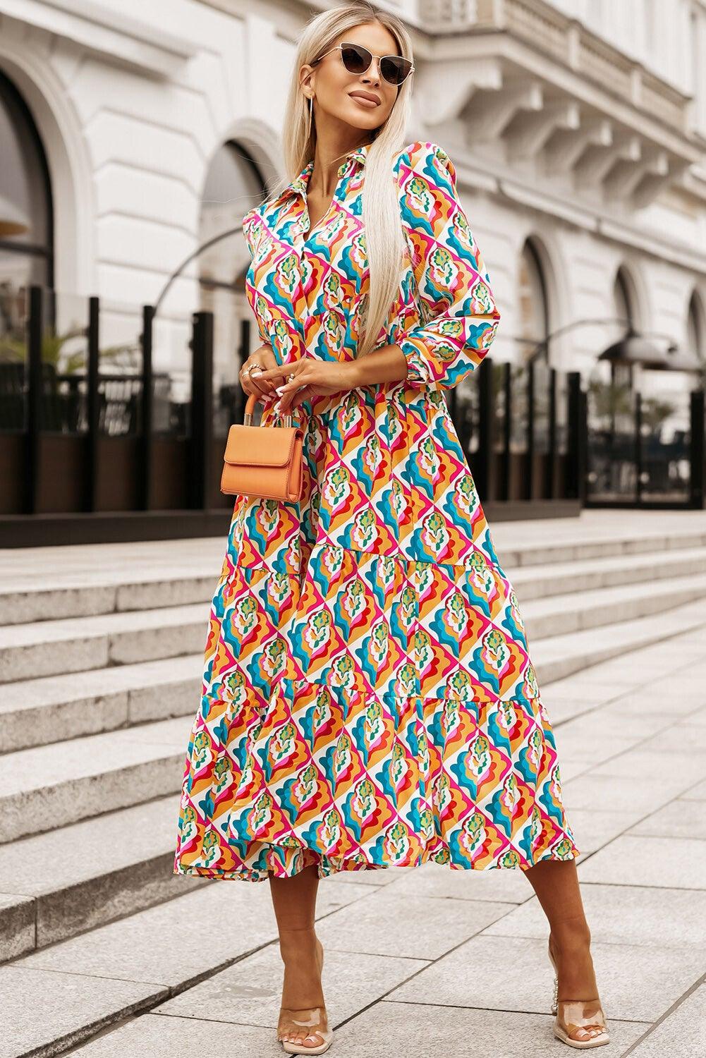 Beautifully Finished Dress in a Timeless Design