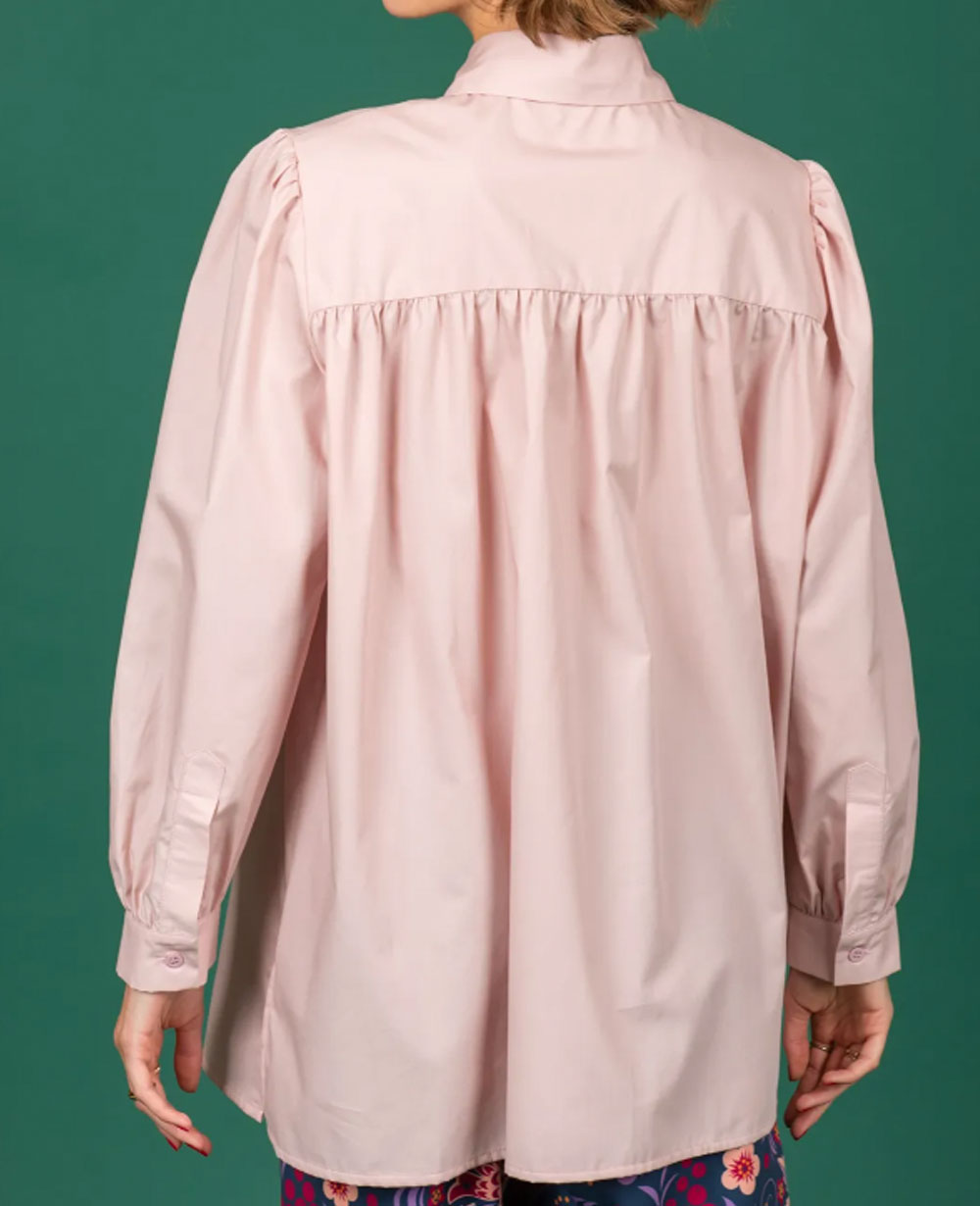 Classic Vintage Blouse with a Flattering Fit