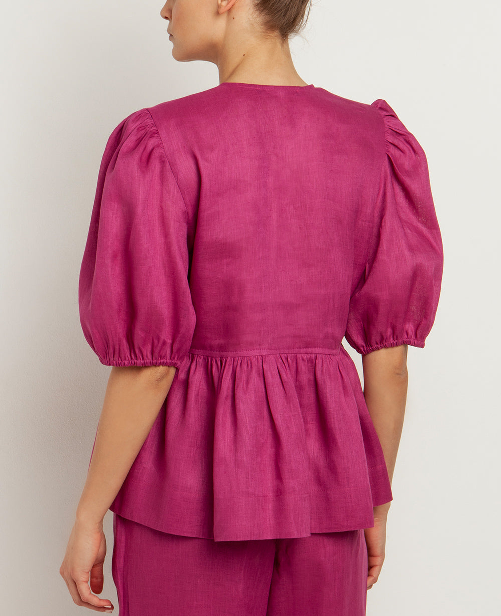 Classic Vintage & Enduringly Stylish Blouse