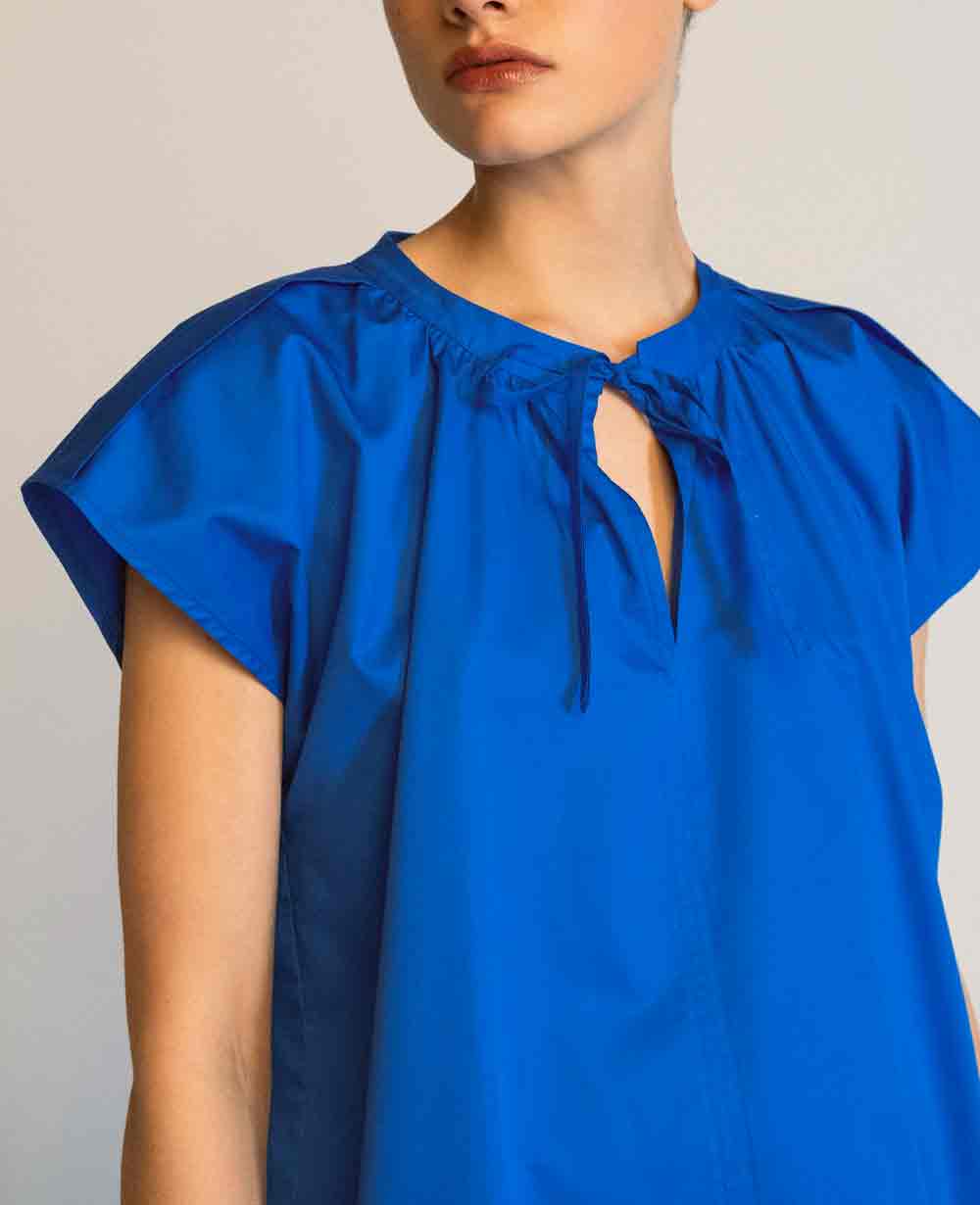 Beautifully Finished Blouse in a Timeless Design