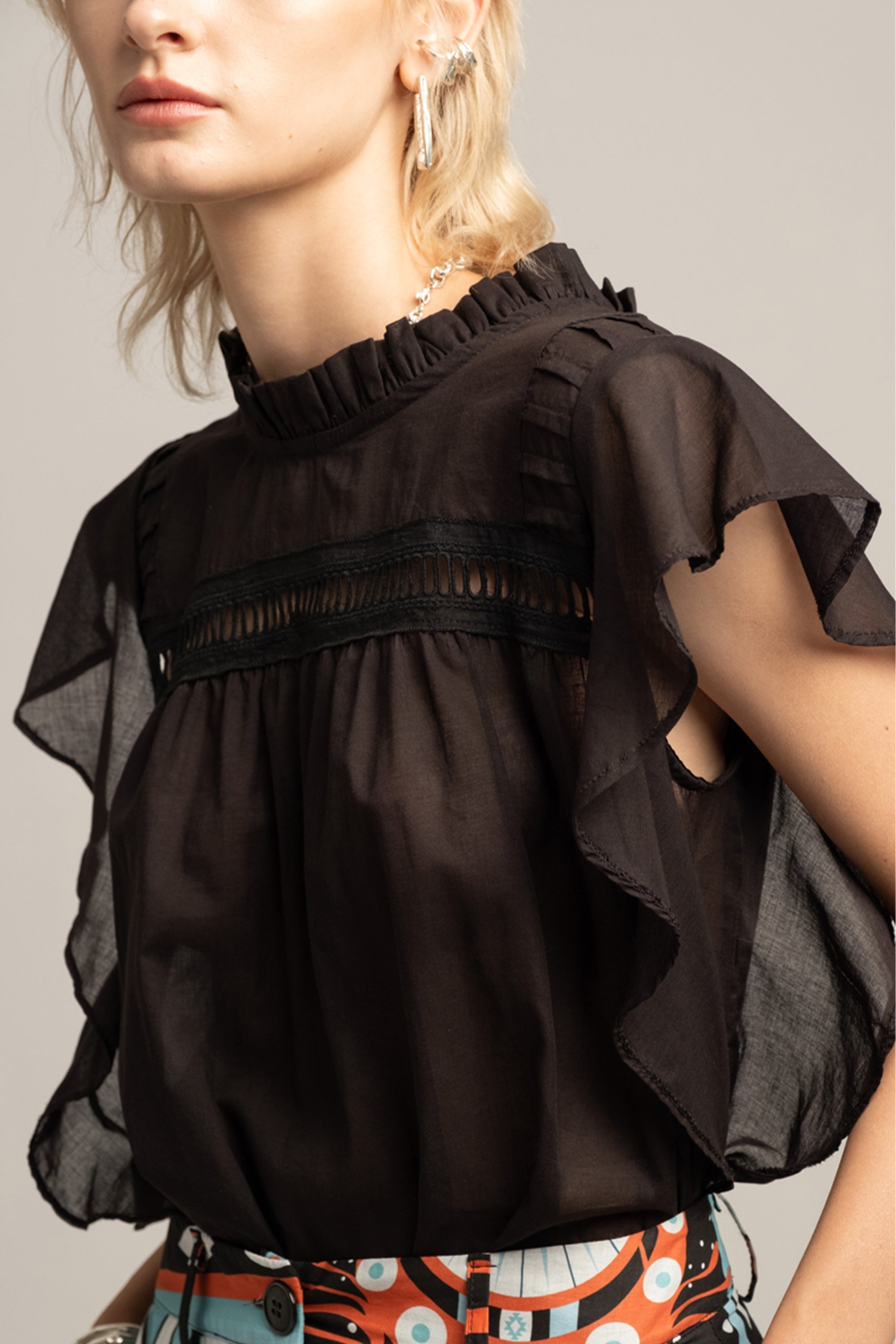 Polished Blouse with an Effortless Classic Look