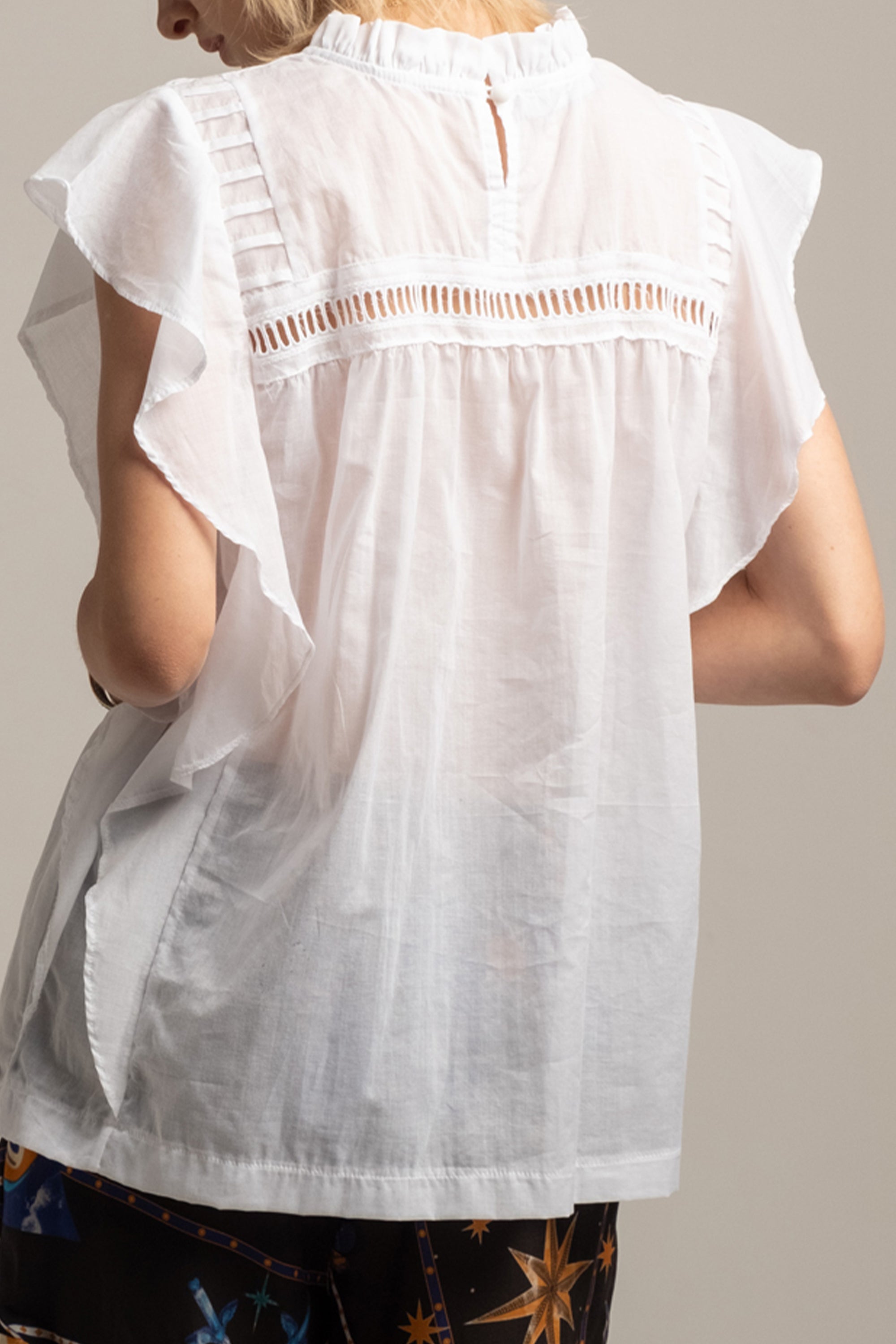 Polished Blouse with an Effortless Classic Look