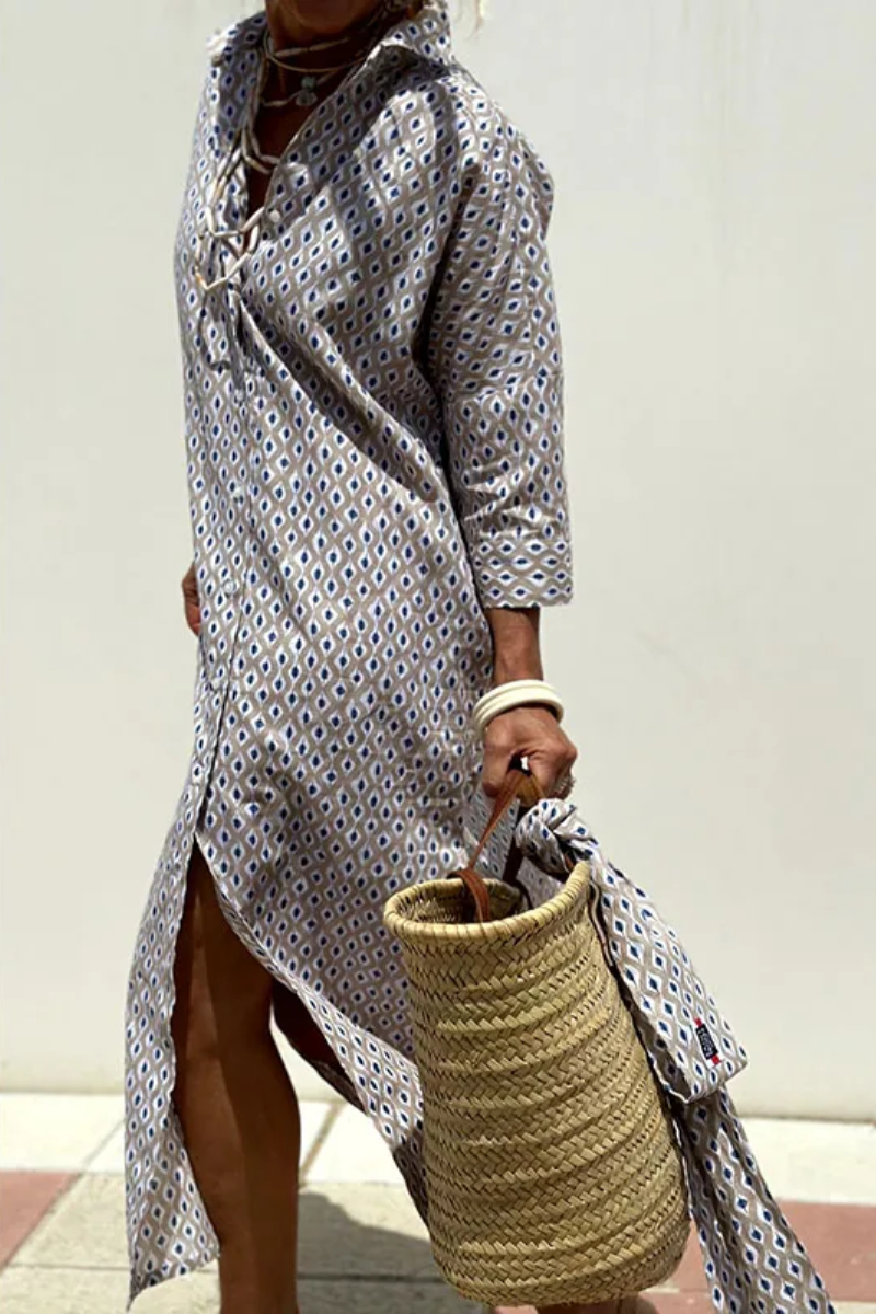 Classic Vintage & Enduringly Stylish Blouse
