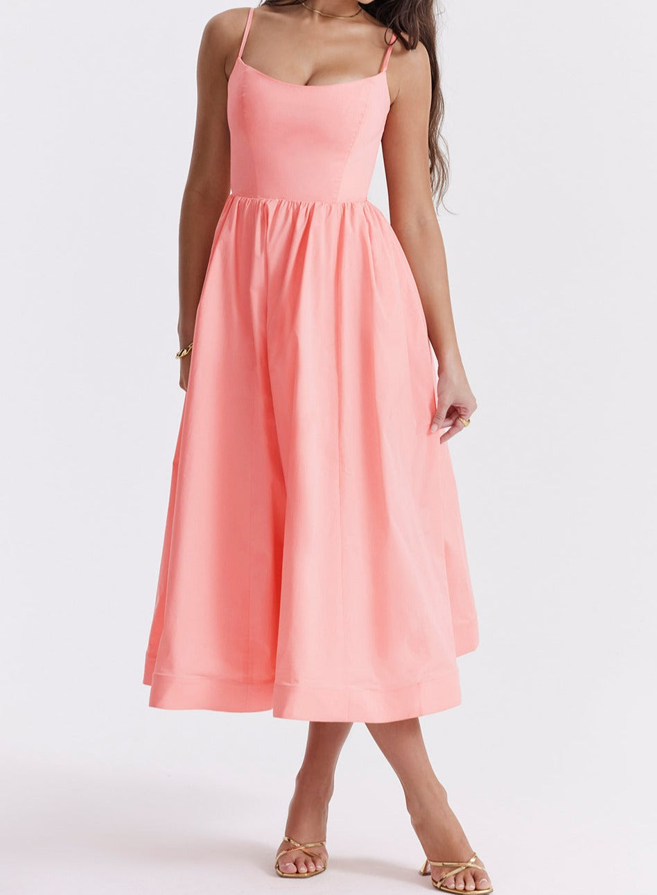Effortlessly Elegant Dress with a Timeless Design