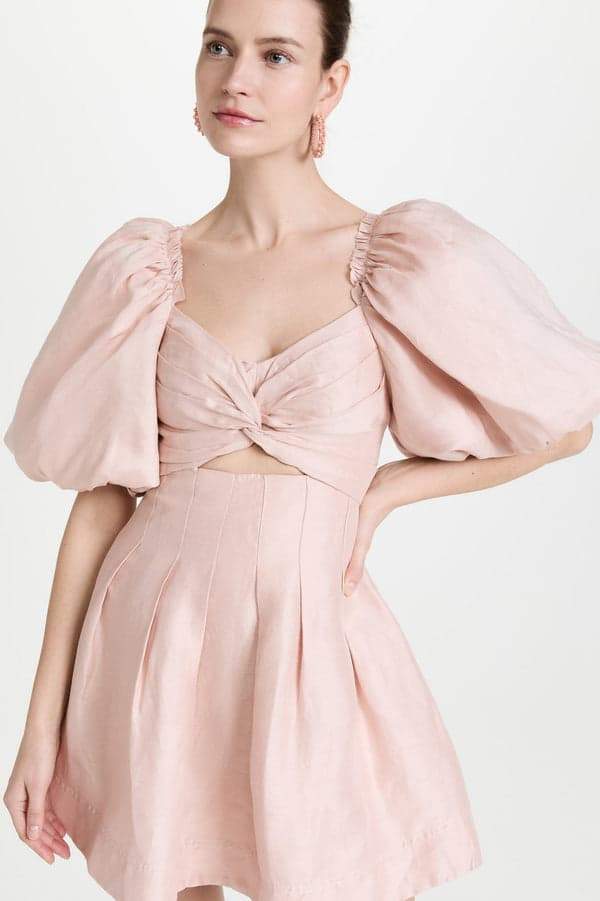 Beautifully Finished Dress in a Timeless Design